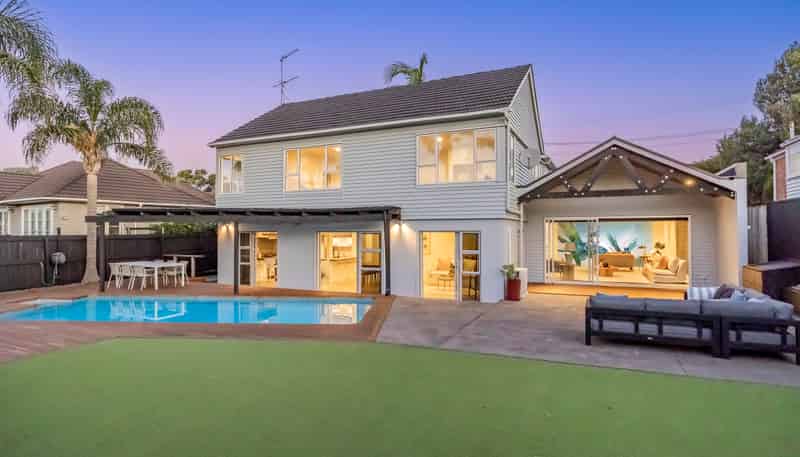 81 Tahapa Crescent, Meadowbank