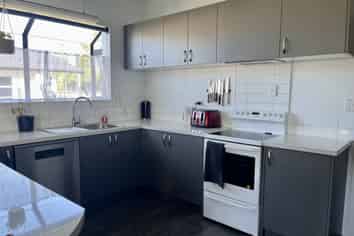 9 Menzies Street, Westport