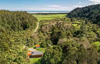 29 Tu Papaku Road, Barrytown