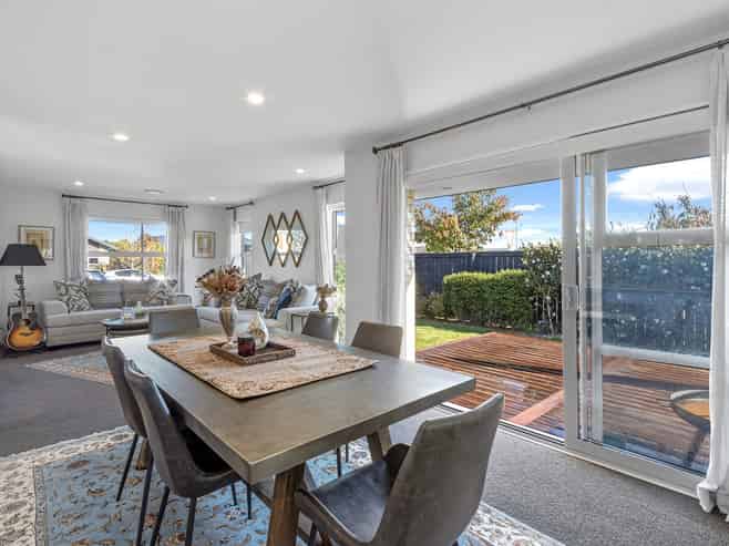 2 Amelia Place, Wigram