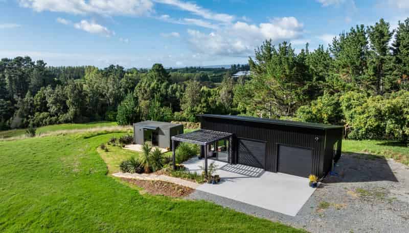 183 Henry Road, Katikati