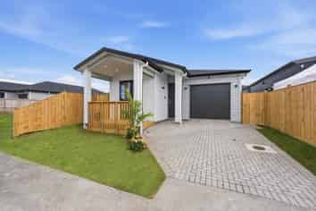 44 Hari Road, Karaka