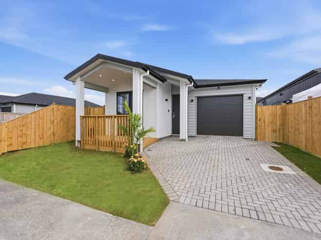 44 Hari Road, Karaka