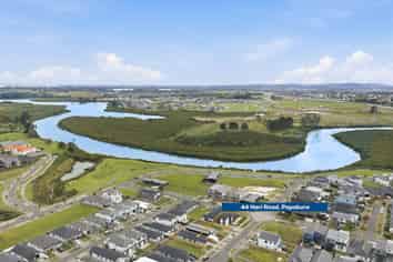 44 Hari Road, Karaka