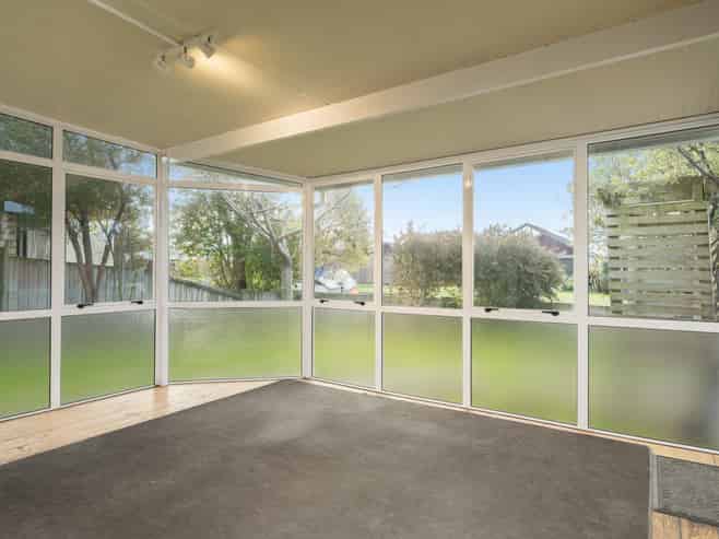 6 Gaylee Place, Redwoodtown