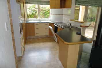 165b Fraser Street, Avenues