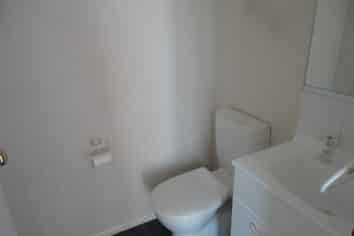 165b Fraser Street, Avenues