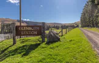 3733 Lees Valley Road, Lees Valley