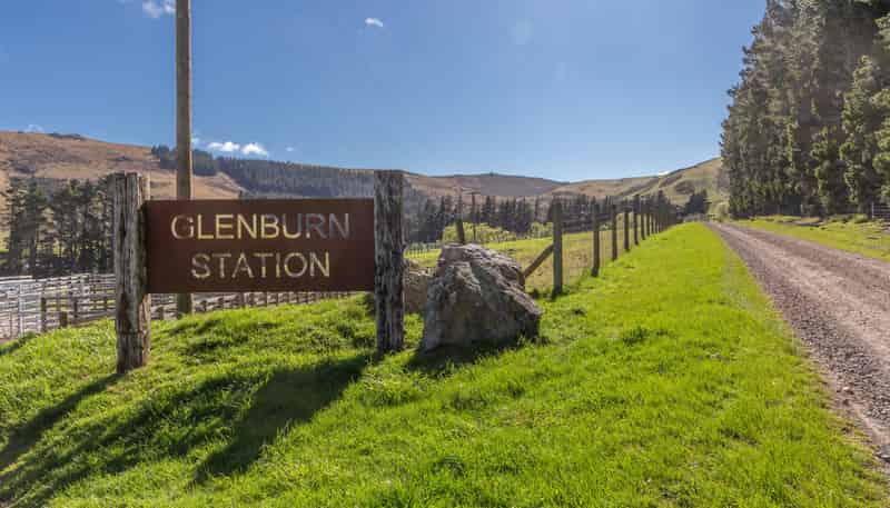 3733 Lees Valley Road, Lees Valley