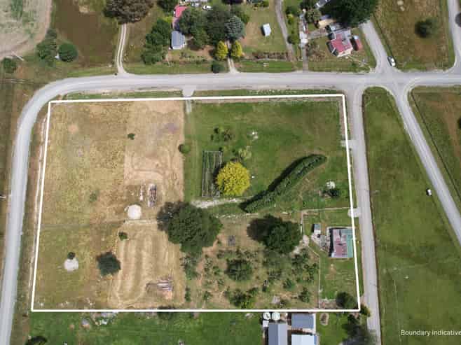 8 Roches Lane, Athol