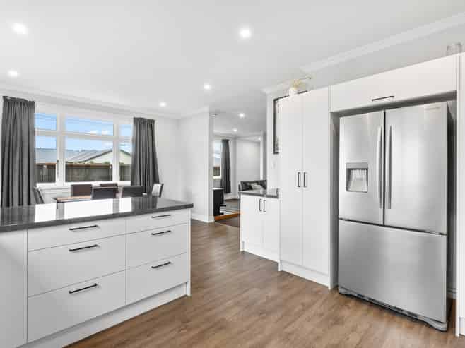 21 Larkworthy Street, Saint Kilda