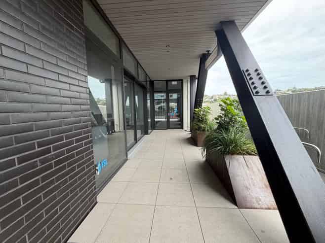 Premium Waterfront Office