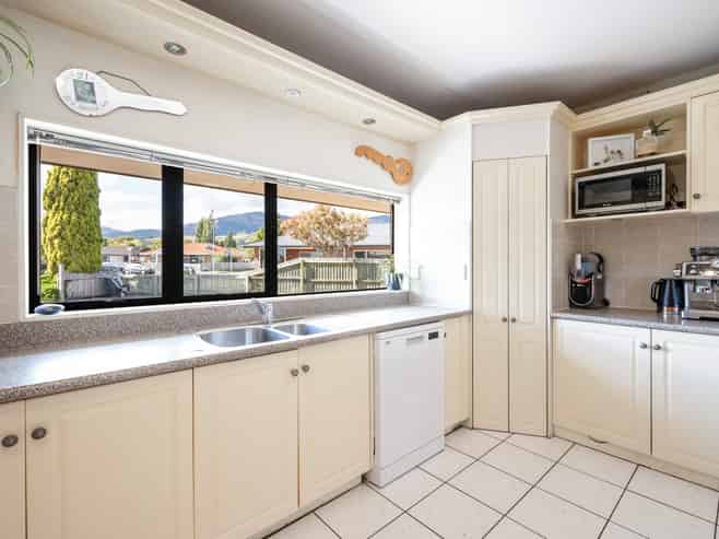 3 Coleridge Place, Stoke