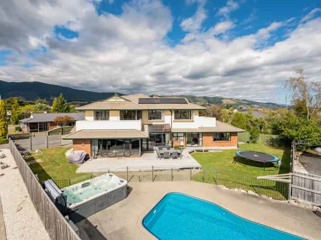 3 Coleridge Place, Stoke