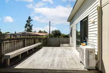 325A Cobham Drive, Hillcrest