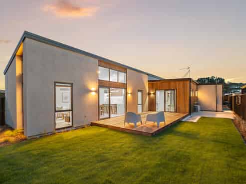 2 Greystone Close, Halswell