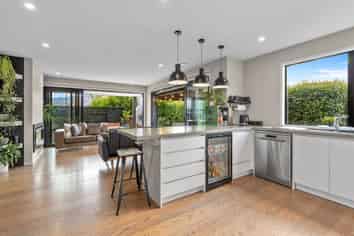 1 Myles Way, Lower Shotover