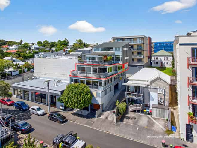 ELEVATED PONSONBY PERFECTION

