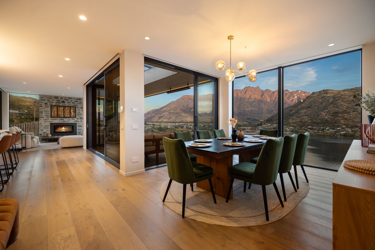 Architectural Elegance, Unmatched Views - Vista 2