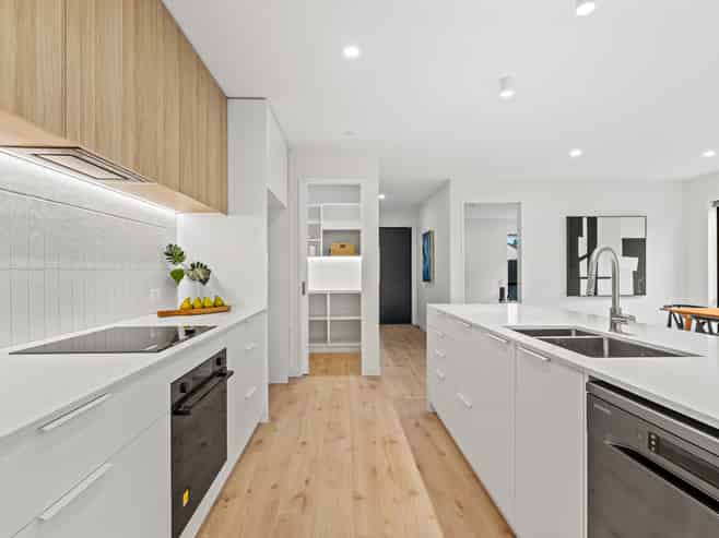 6 Greystone Close, Halswell