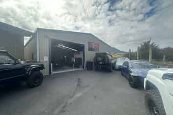 200sqm Industrial Building for Lease