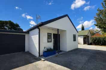 2/182 Brougham Street, Sydenham