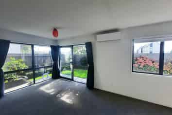 2/182 Brougham Street, Sydenham