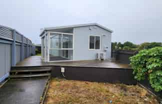 9A Mahoe Street, Strandon