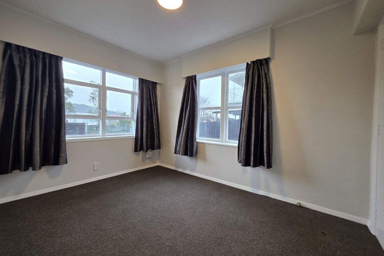Central in Upper Hutt - Aanzicht 6