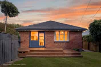 23a Truman Road, Bryndwr