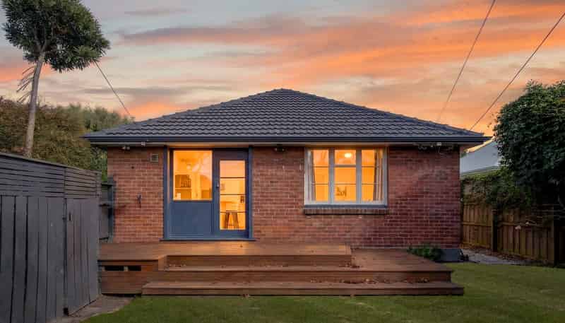 23a Truman Road, Bryndwr