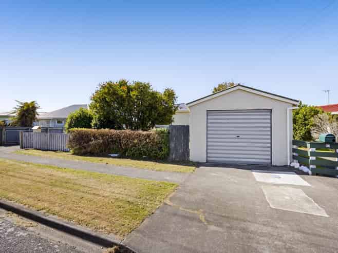 64 Egmont Street, Hawera