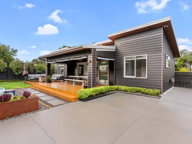 20 Cherrie Road, Beachlands