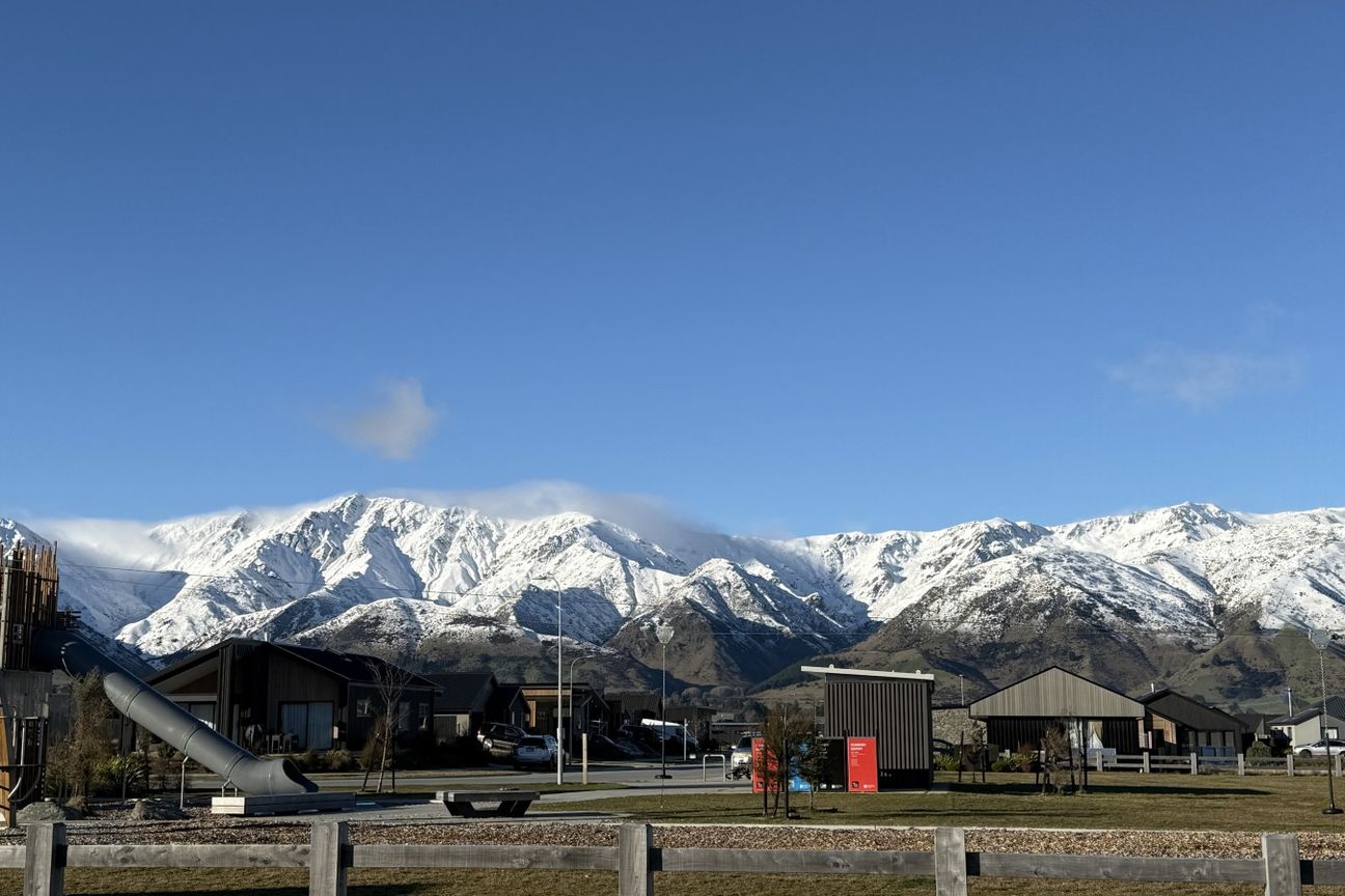 Nearly complete - rentback opportunity available – pohled 2