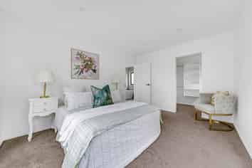 6a/16E Dallinghoe Crescent, Milford