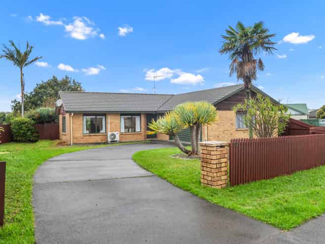 32 Davington Way, Burswood