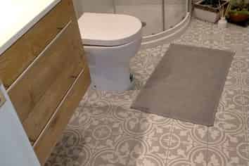 A/215 Karori Road, Karori