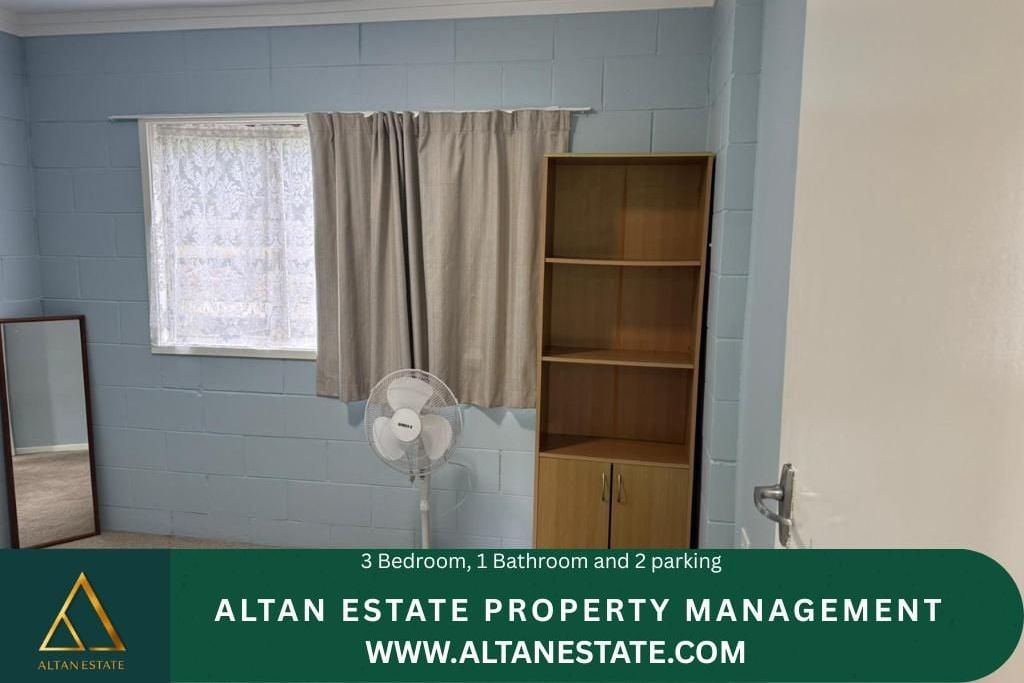 Family home 3 Bedrooms plus office available. - Mehr