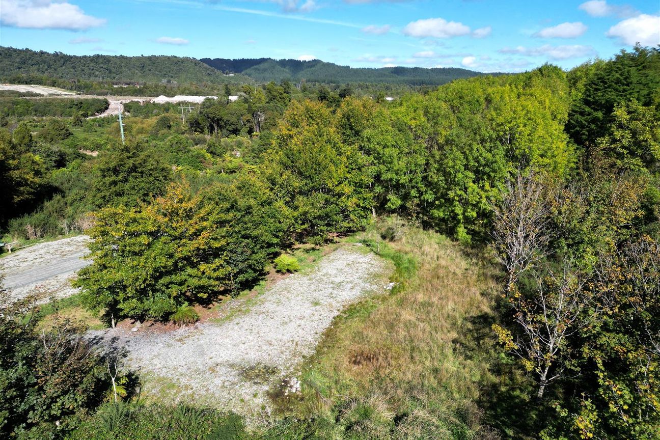 NATURES OWN LIFESTYLE BLOCK - Ansicht 2