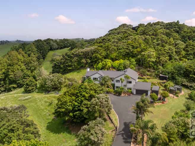 75 Taylor Road, WAIMAUKU