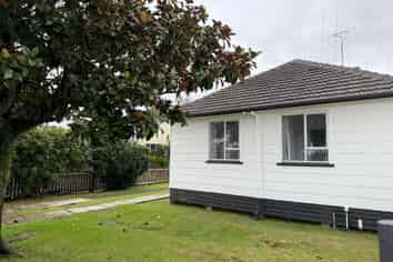 16 Station Road, Te Puke