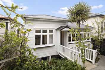 20A Kenwyn Terrace, Newtown