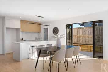 8b Bryce  Street, Kihikihi