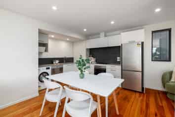 3/418 Manchester Street, Saint Albans