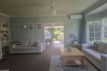 43 Mains Avenue, Kensington