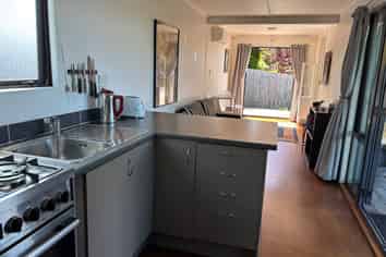 5 Surrey Road, Richmond