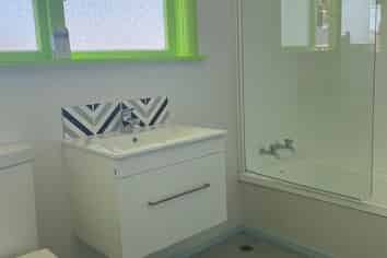 77 Gear Terrace, Ranui Heights