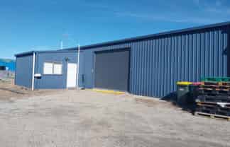 Entry level warehouse