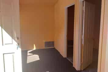 Entry level warehouse