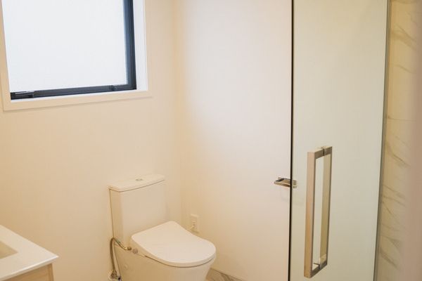 Affordable Modern Home in Prime Avondale Location - Ansicht 5